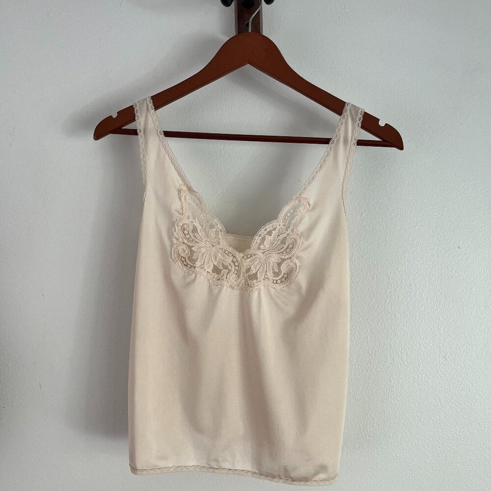 SOLD  on Depop (lilm00nbaby)